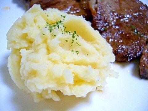 簡単!付け合わせのマッシュポテト